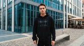 Gucci Jersey Negro: Un Estudio en Simplicidad Refinada
