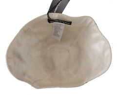 Chapeau Dolce & Gabbana en laine blanche et noire avec broche camée brodée et camée