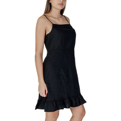 B.Young Robe midi en lin noir