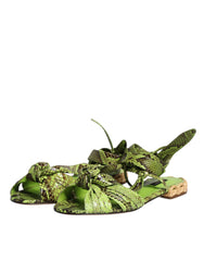 Dolce & Gabbana Sandalen mit Knöchelriemen in Grün mit Animal-Print