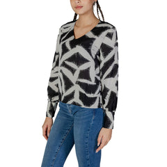 Schwarze Bluse aus recyceltem Polyester von Jacqueline De Yong