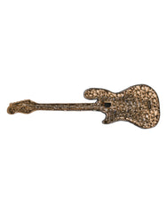 Broche guitare Dolce & Gabbana en laiton doré et perles, ornée du logo.