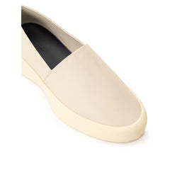 Mocassins Fear Of God en cuir beige
