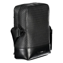 Elegante schwarze Schultertasche von Calvin Klein mit kontrastierenden Akzenten