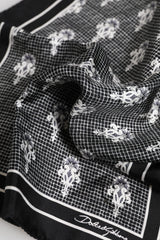 Foulard carré imprimé noir et blanc Dolce & Gabbana