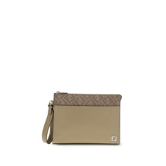 Fendi Clutch aus Leder und FF-Canvas