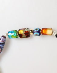 Collier Dolce & Gabbana en perles de verre de Murano multicolores et chaîne dorée