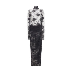 Der Andamane Tessa Jumpsuit aus transparenter Spitze