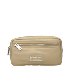 Burberry Clutch aus beigefarbenem Nylon