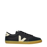 Sneakers basse in pelle nera Veja