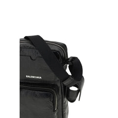 Bolsa de Ombro em Pele de Borrego Preto da Balenciaga