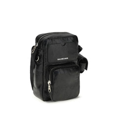 Bolsa de Ombro em Pele de Borrego Preto da Balenciaga