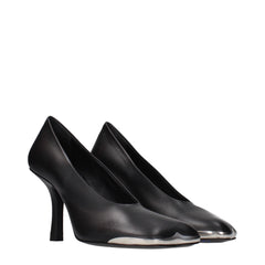 Burberry Black Leather High Heel Pumps
