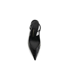 Ferragamo Black Calf Leather Bos Taurus Pumps