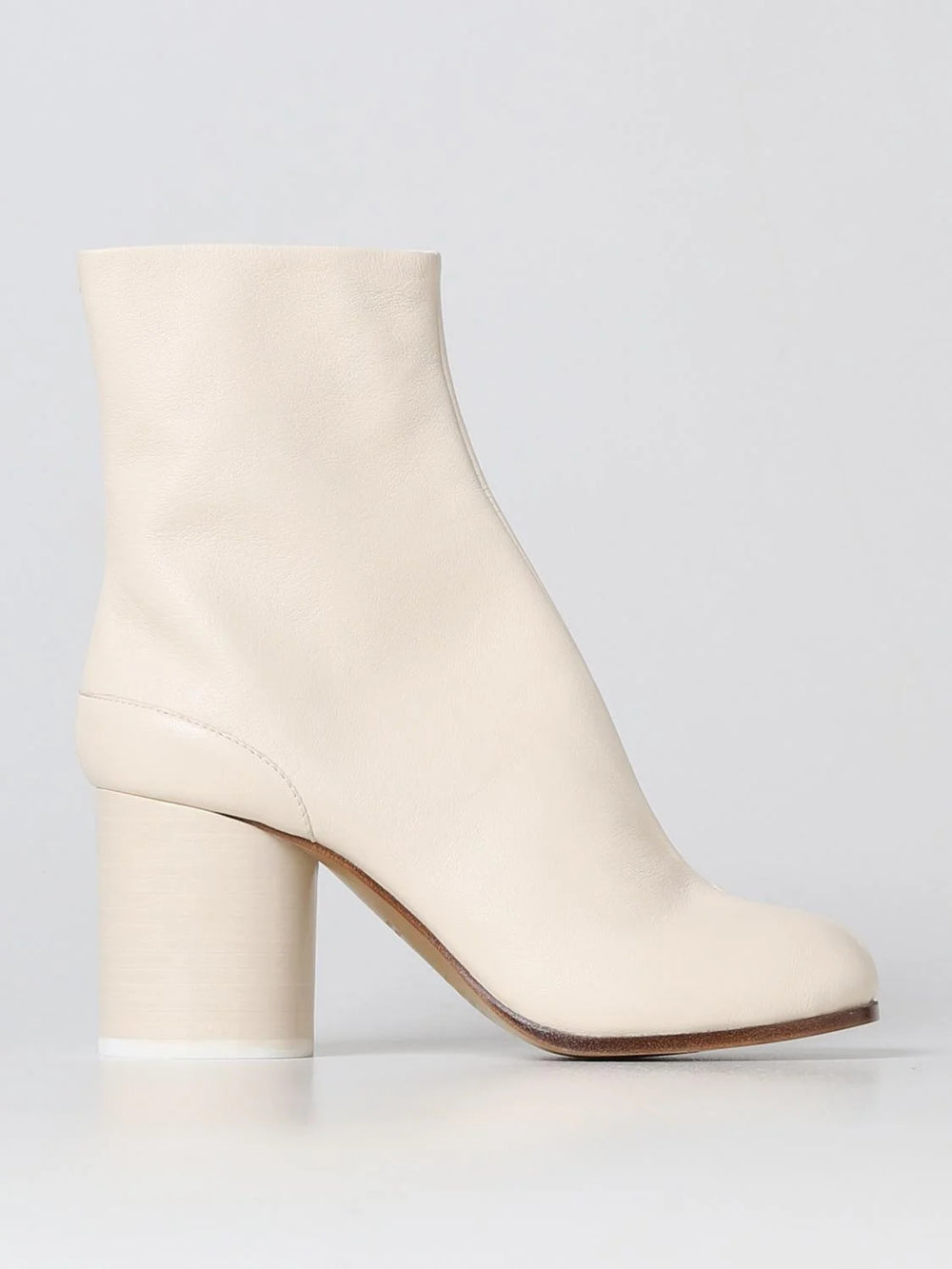 Maison Margiela White Leather Ankle Boots - EU39/US9