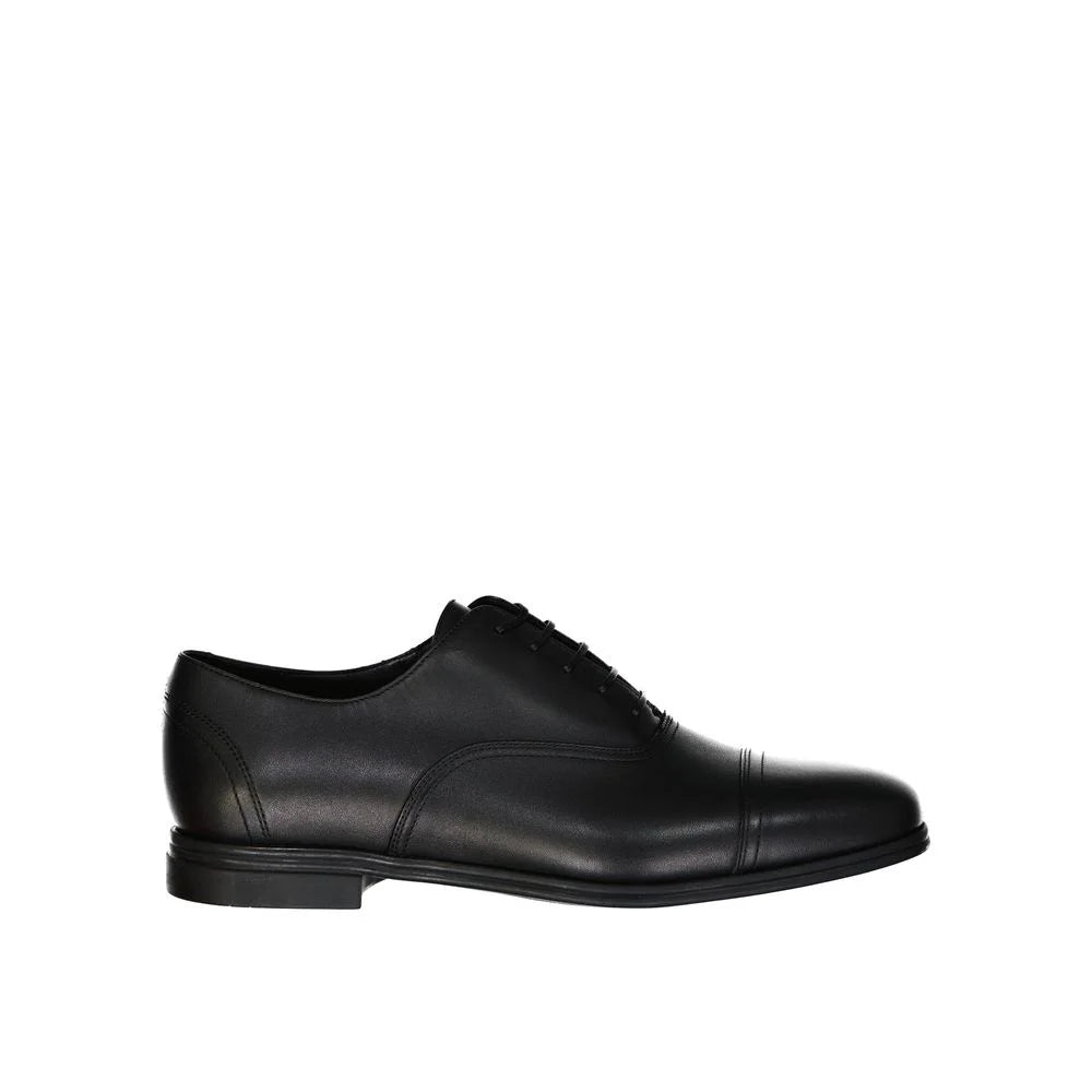 Salvatore Ferragamo Black Leather Oxfords And Derbies - EU41/US8