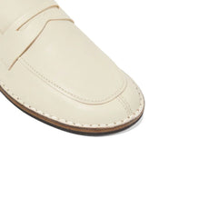 The Row White Calfskin Slip-On Loafers - EU35/US5