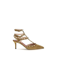 Valentino Garavani Pumpar i beige mockaskinn