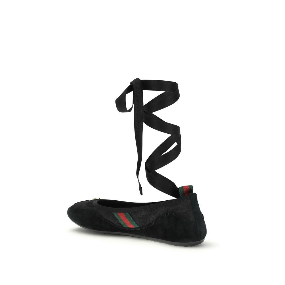 Gucci Svarte Ballerinaflats i Stoff