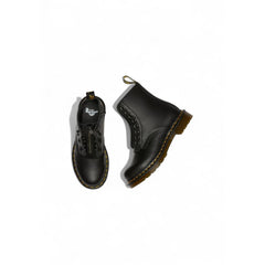 Botas de Piel Negra con Cordones Dr. Martens