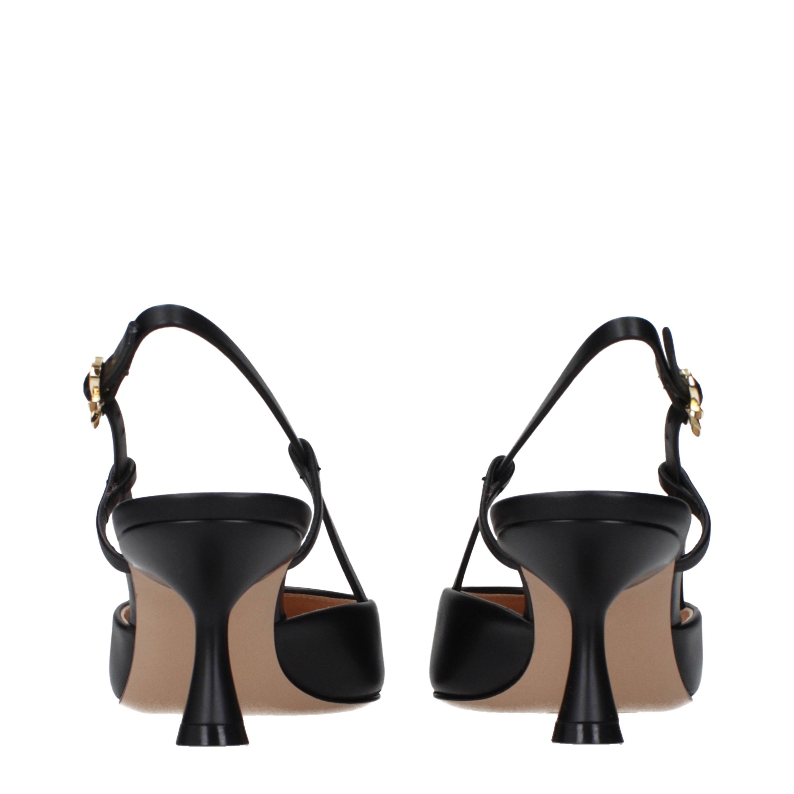 Gianvito Rossi Black Leather Mid Heel Pumps