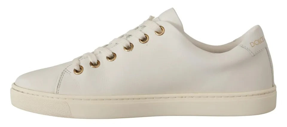 Dolce &amp; Gabbana Sneaker aus weißem Leder mit goldenem und rotem Herz