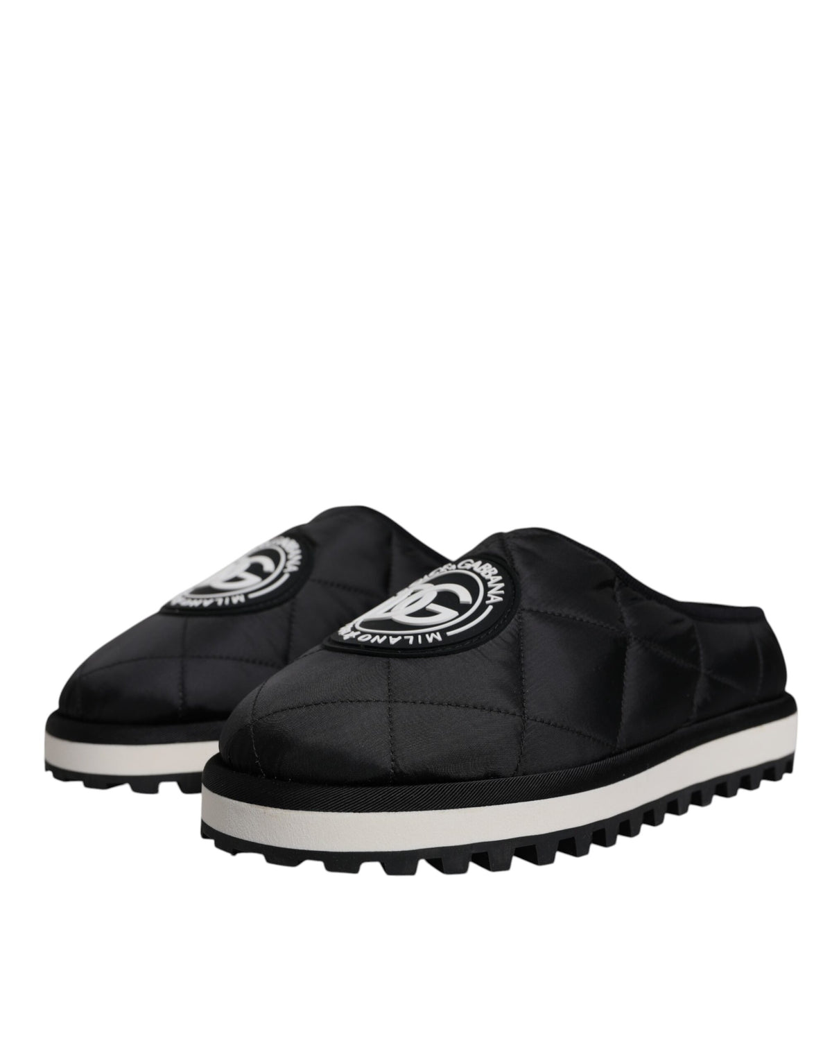 Sandales Dolce &amp; Gabbana noires en nylon matelassé avec logo.