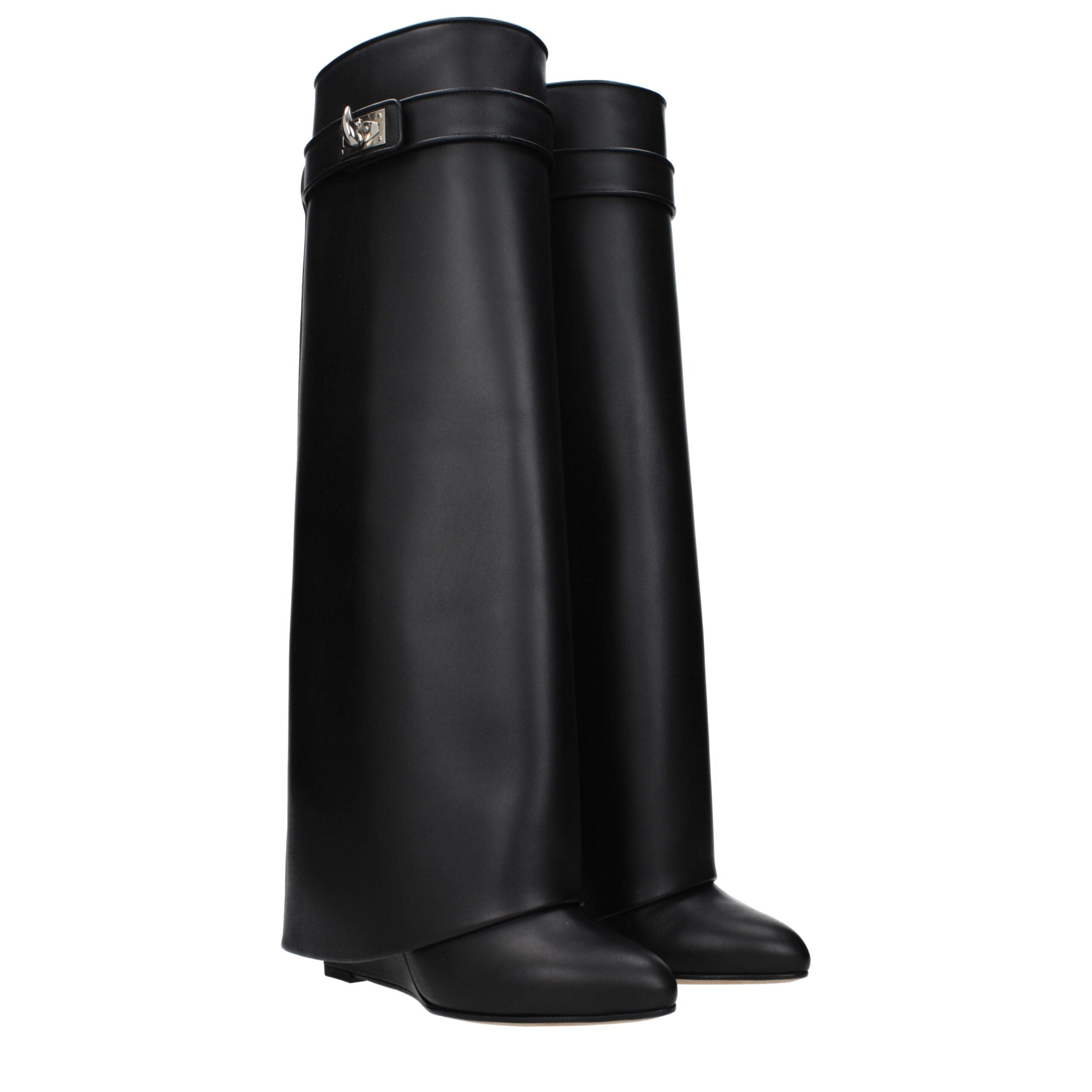 Schwarze Lederstiefel von Givenchy