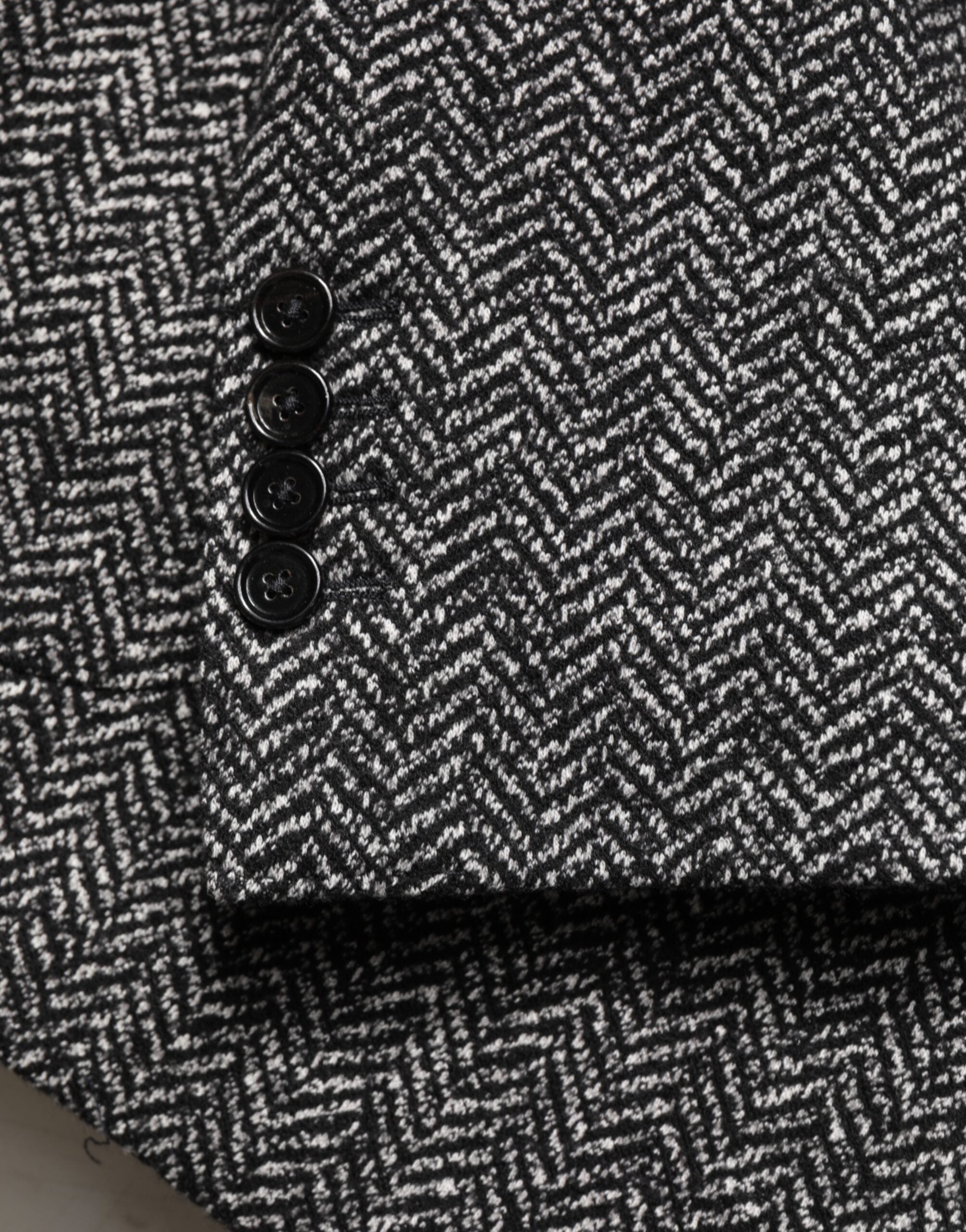 Dolce &amp; Gabbana Schwarz-Weißer Zweireiher Herrenanzug Blazer