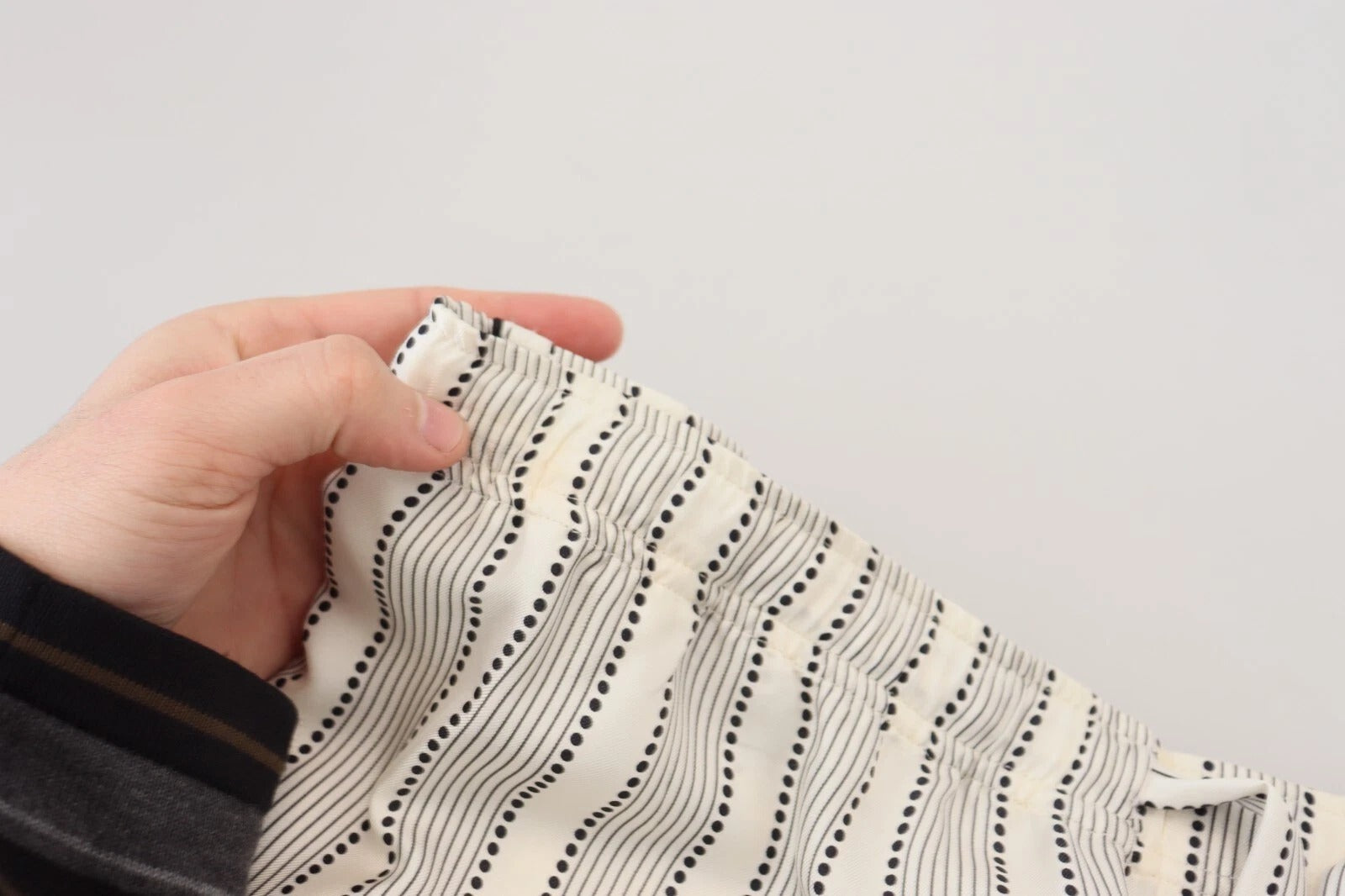 Pantalon de détente en soie à rayures blanches Dolce &amp; Gabbana