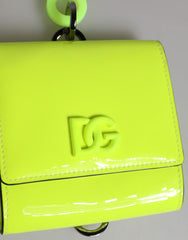 Portefeuille Dolce &amp; Gabbana jaune et vert à deux volets avec logo DG et cordon tour de cou, porte-cartes