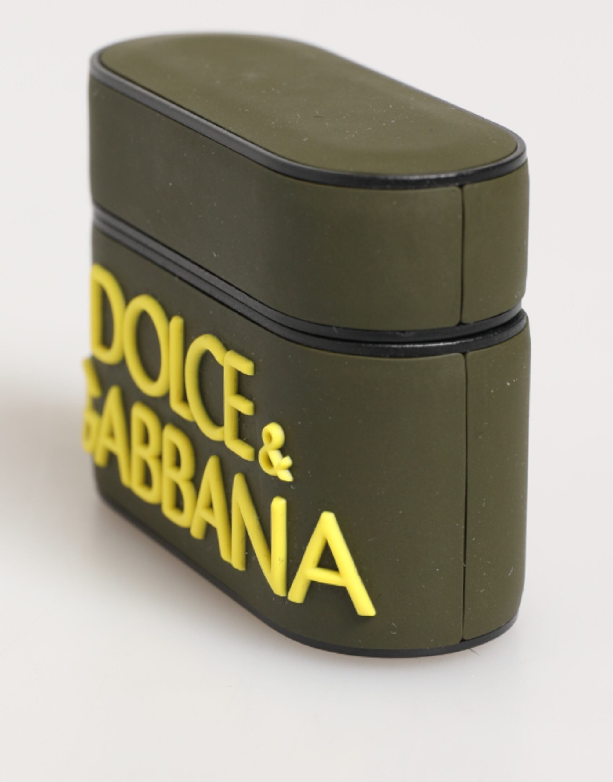 Dolce &amp; Gabbana AirPods-Hülle aus olivgrünem Gummi mit geprägtem Logo