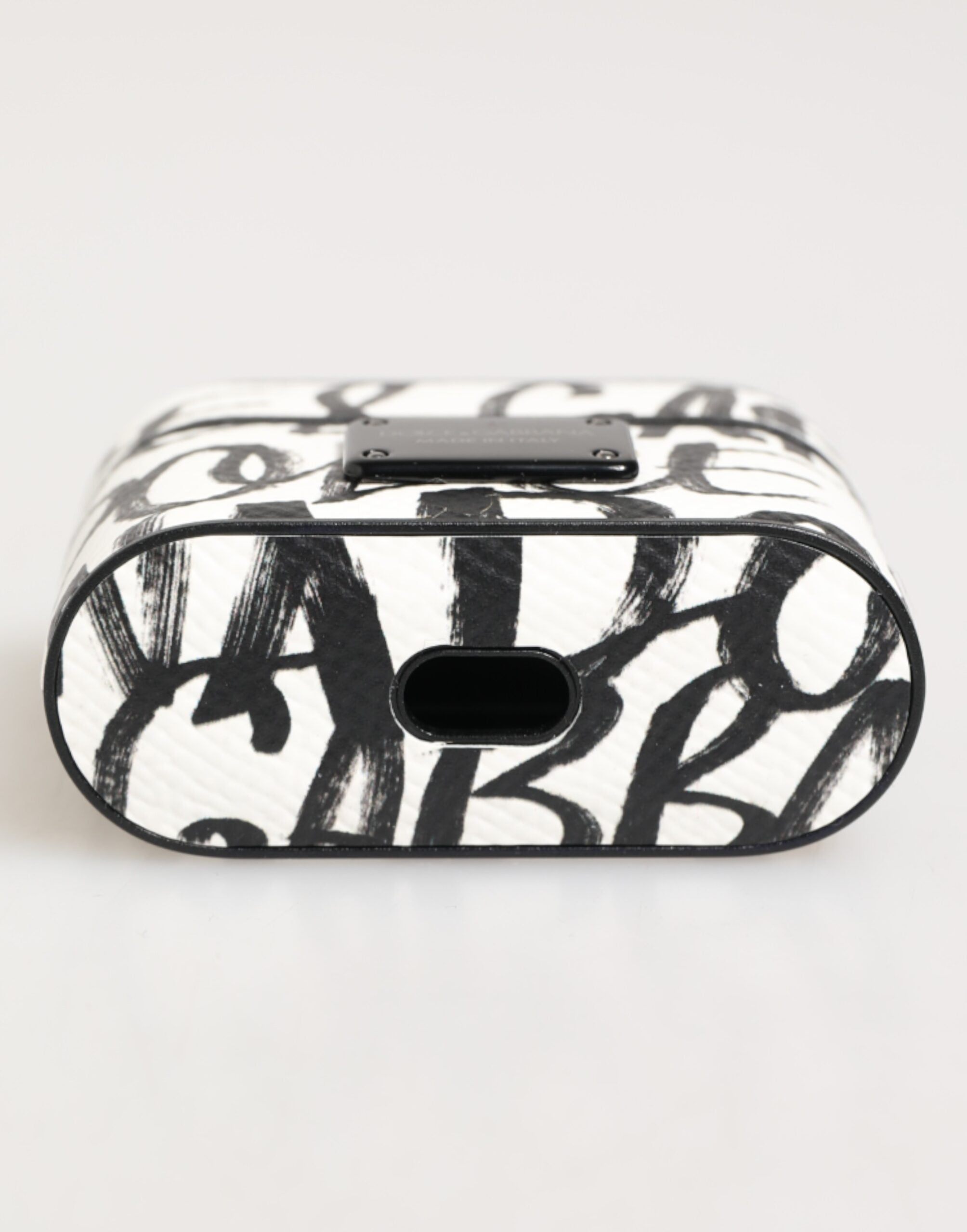 Dolce &amp; Gabbana AirPods-Hülle aus schwarzem und weißem Leder mit Monogramm-Print und Logo