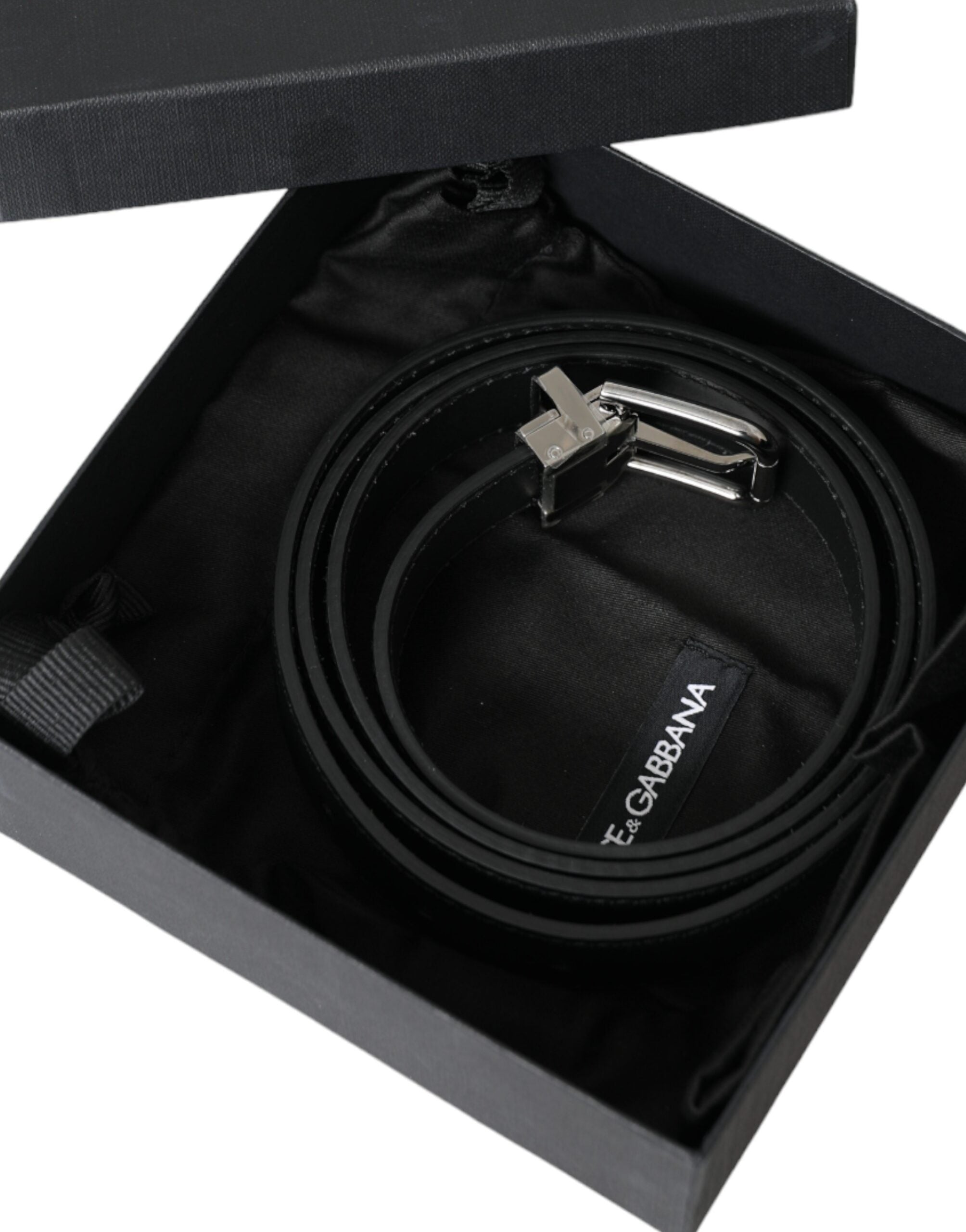 Dolce &amp; Gabbana Herrengürtel aus schwarzem Leder mit silberner Metallschnalle
