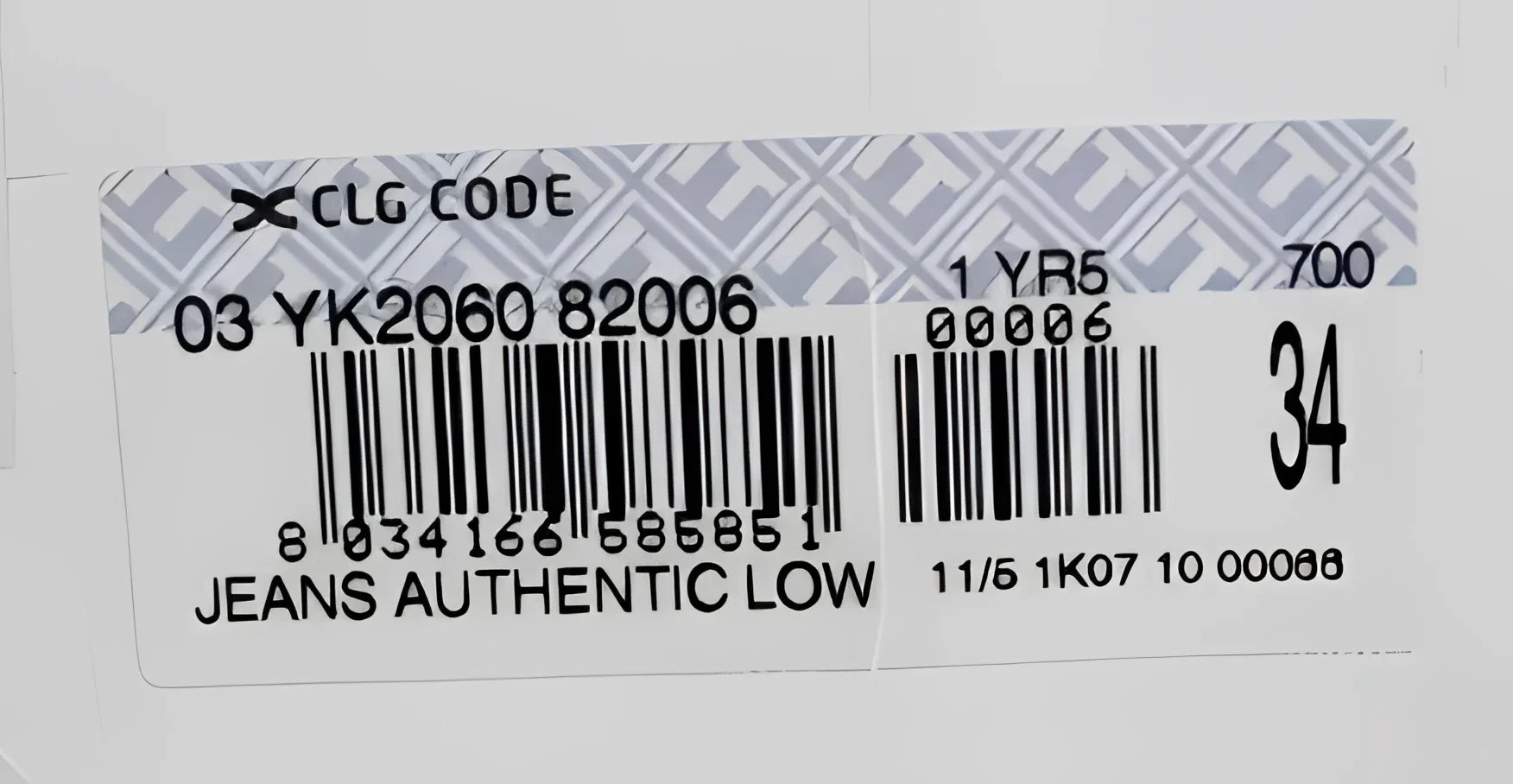 Acht Blue Wash Straight Fit Low Waist Jeans - W34 - Jeans