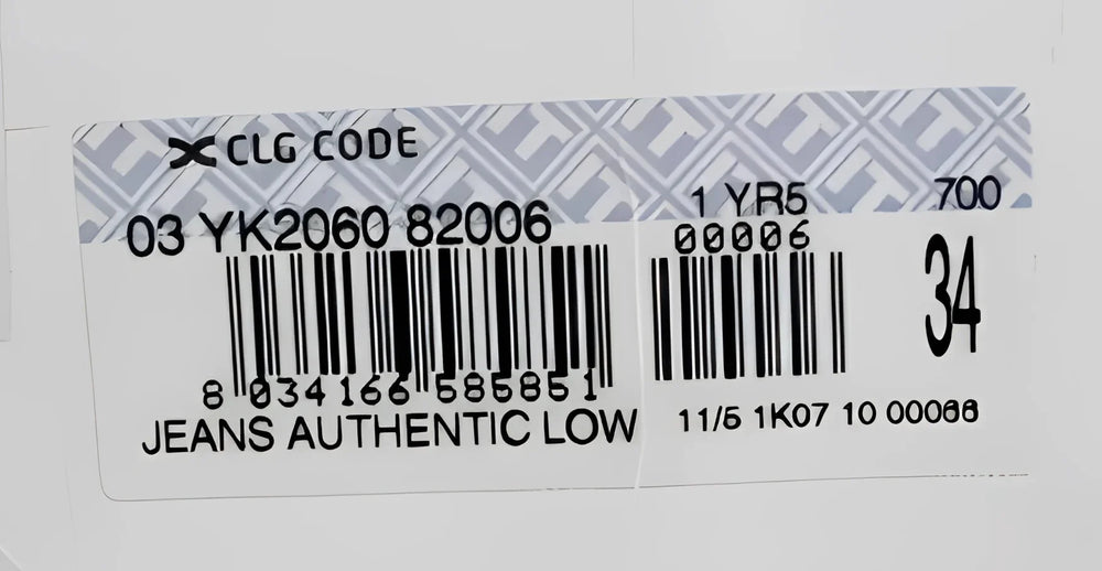 Acht Blue Wash Straight Fit Low Waist Jeans - W34 - Jeans