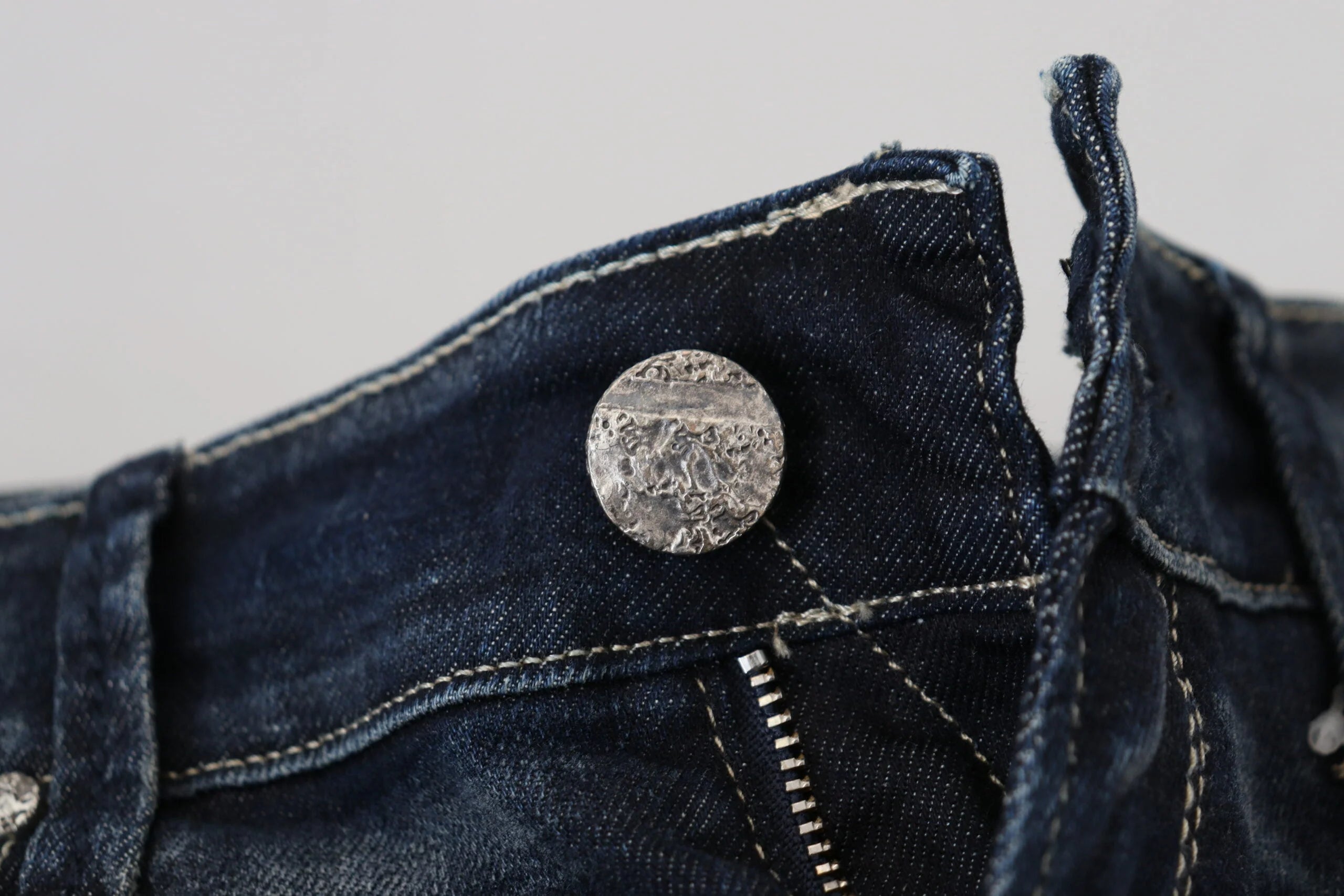 Acht Blue Washed Cotton Slim Fit Women Denim Jeans - W26 - Jeans