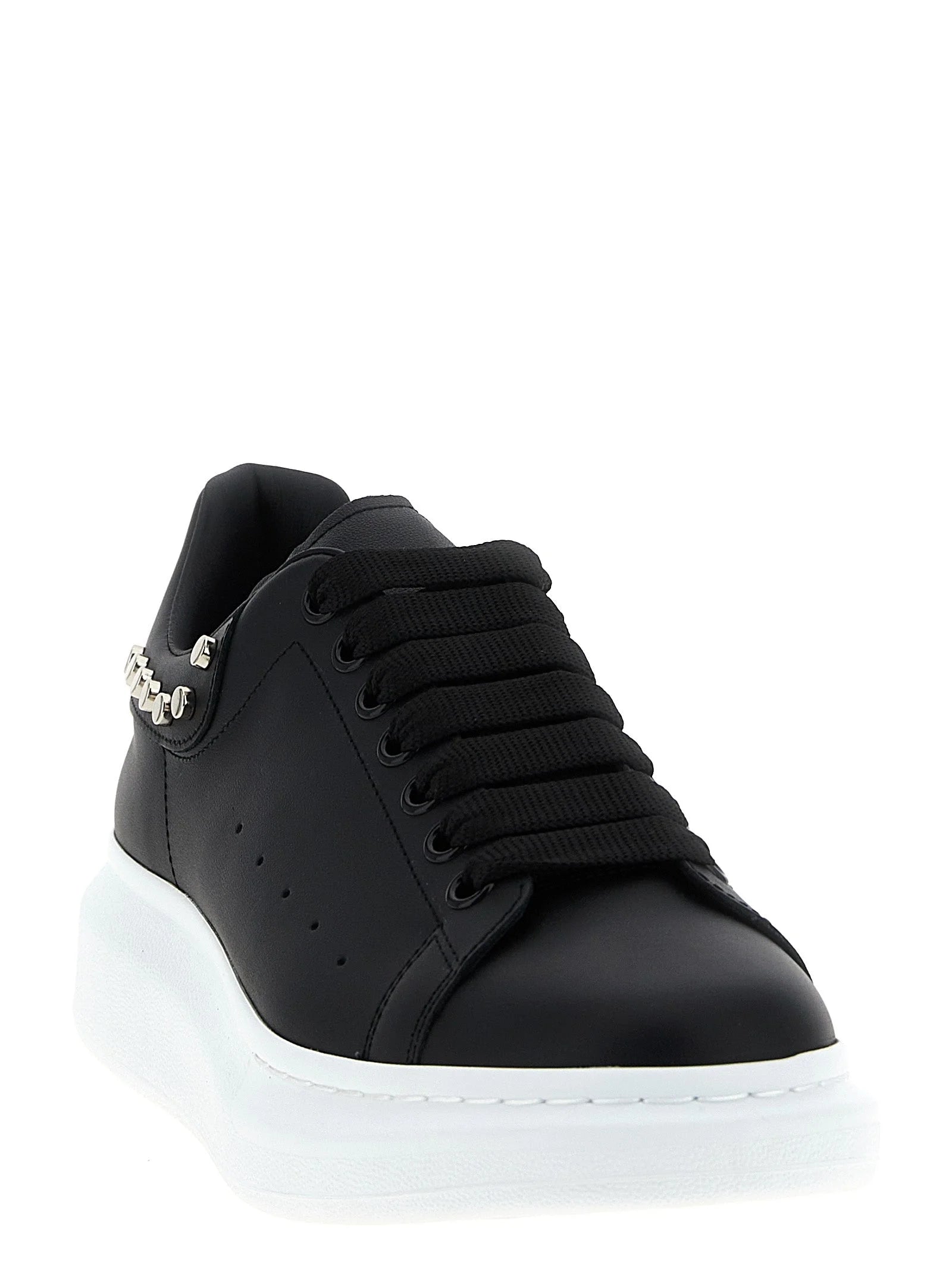 Ténis Chunky em Pele de Vitelo Preta Alexander McQueen