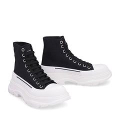 Alexander McQueen Treadslick High Top Sneakers - EU39.5/US9.5 - Sneakers
