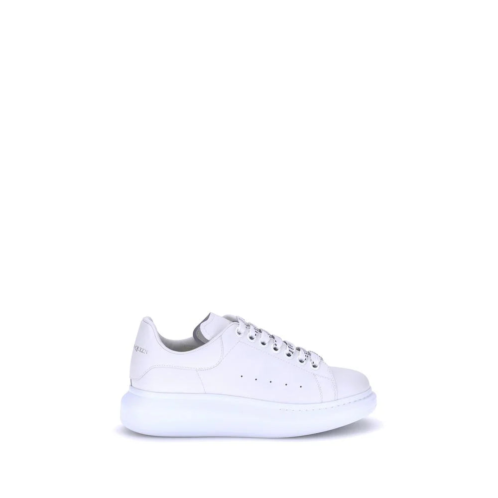 Alexander McQueen White Calf Leather Bos Taurus Platform Sneakers - EU41.5/US8.5