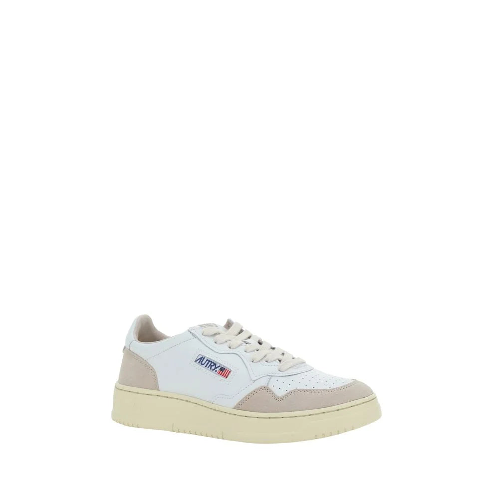 Autry White Calf Leather Bos Taurus Low Top Sneakers