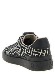Balmain Svarte sneakers i bomull