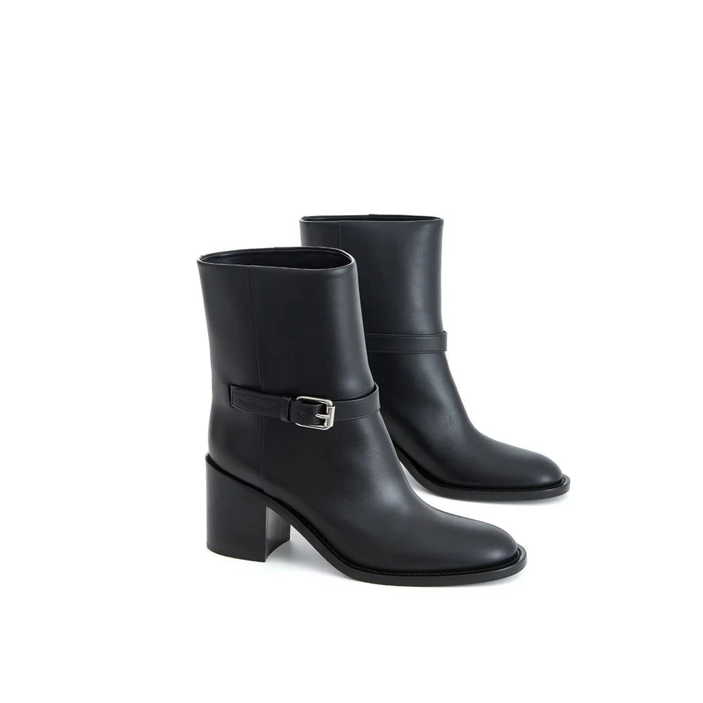 Burberry Black Leather Boot - Boots