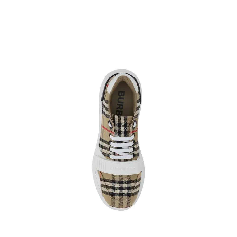 Burberry New Regis Sneakers - EU40/US7