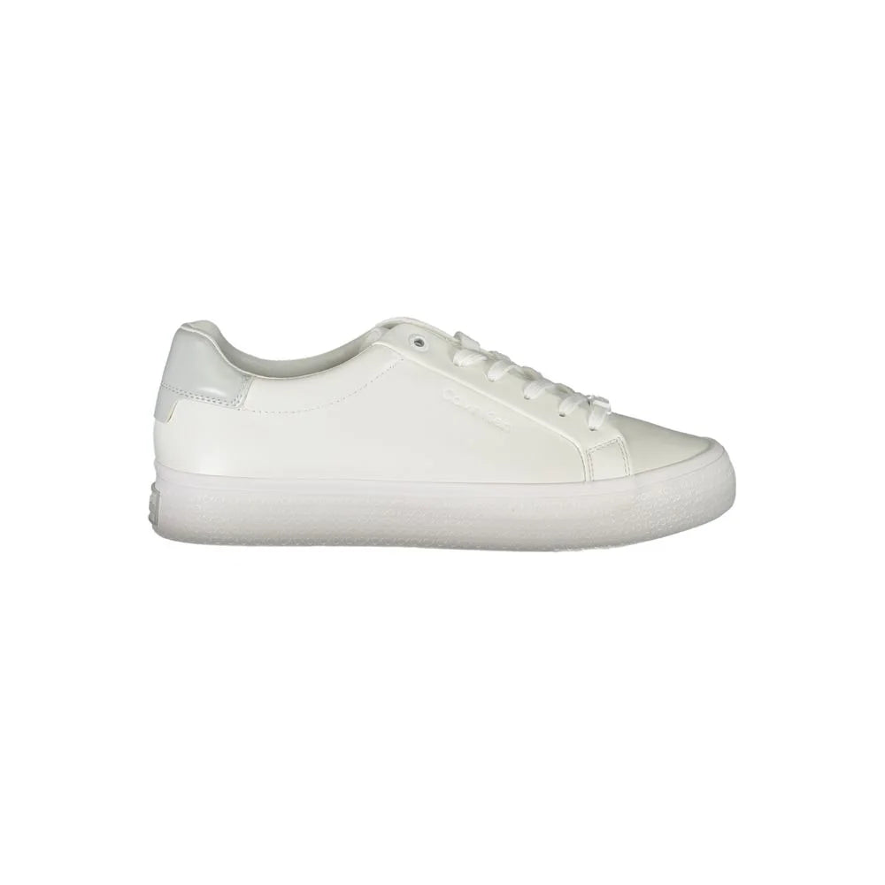 Calvin Klein Elegant White Sneakers with Contrast Detailing - Sneakers