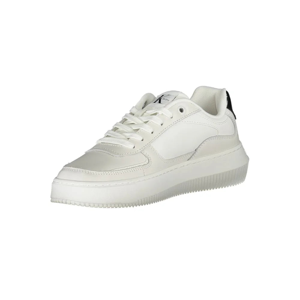 Calvin Klein Sleek White Lace-Up Sneakers with Contrast Details - Sneakers