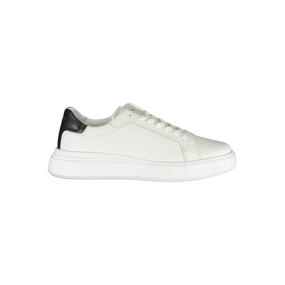 Calvin Klein Sleek White Sneakers with Contrast Accents - Sneakers