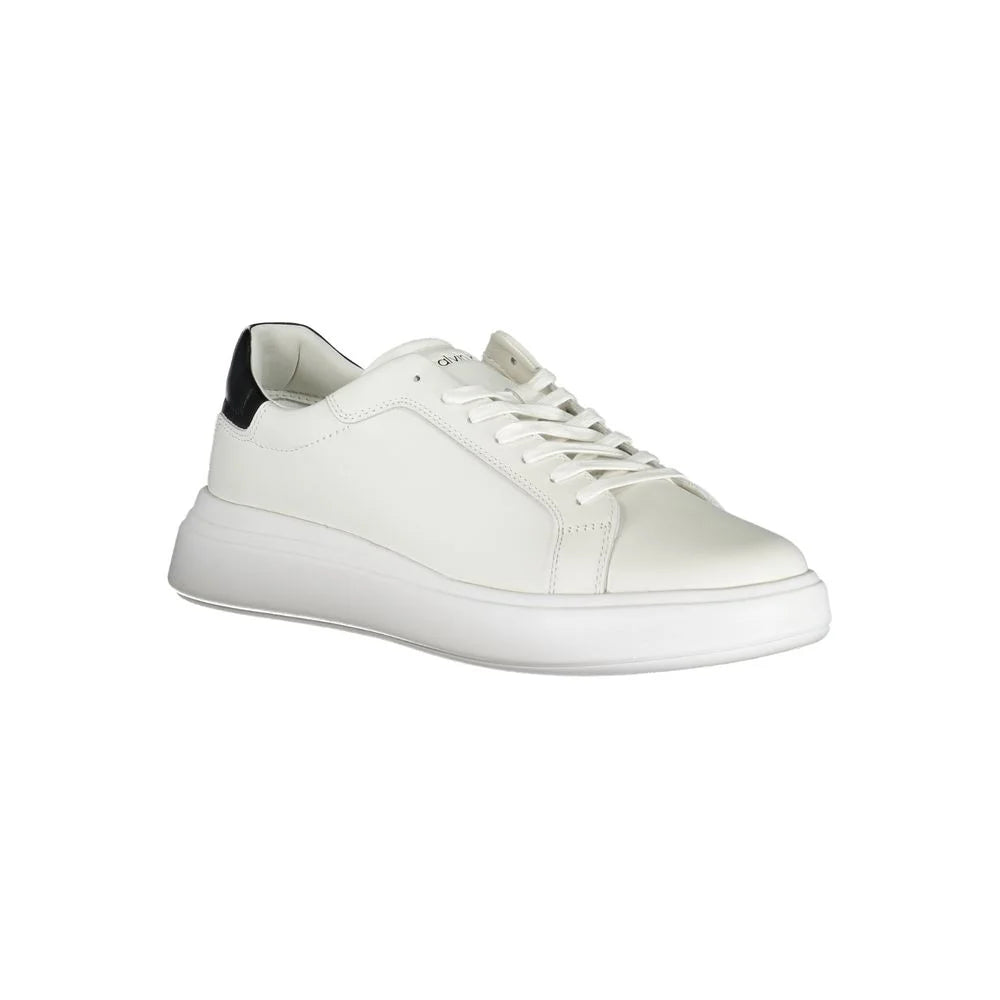 Calvin Klein Sleek White Sneakers with Contrast Accents - Sneakers