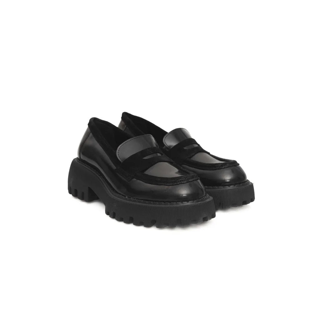 Cerruti 1881 Black Calfskin Women Loafer - EU38/US8 - Flats