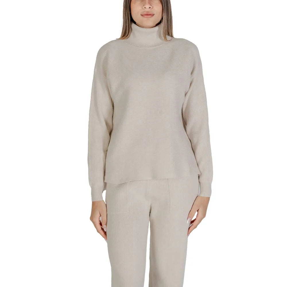 Cleré Beige Viscose Turtleneck